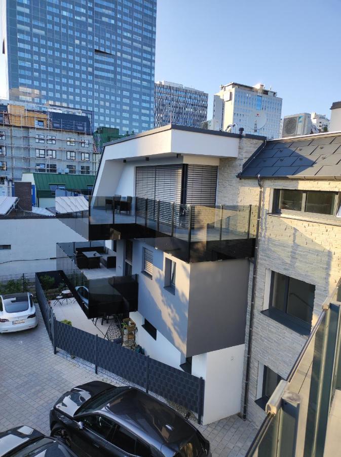 Luxurioeses Penthouse Mit Blick Auf Die Uno-City Und Dem Kaiserwasser. 3Schlafzimmer, 2 Baeder, Privat Lift Ins Apartment Wiedeń Zewnętrze zdjęcie
